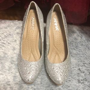 ANNA//Silver high heels 🤍